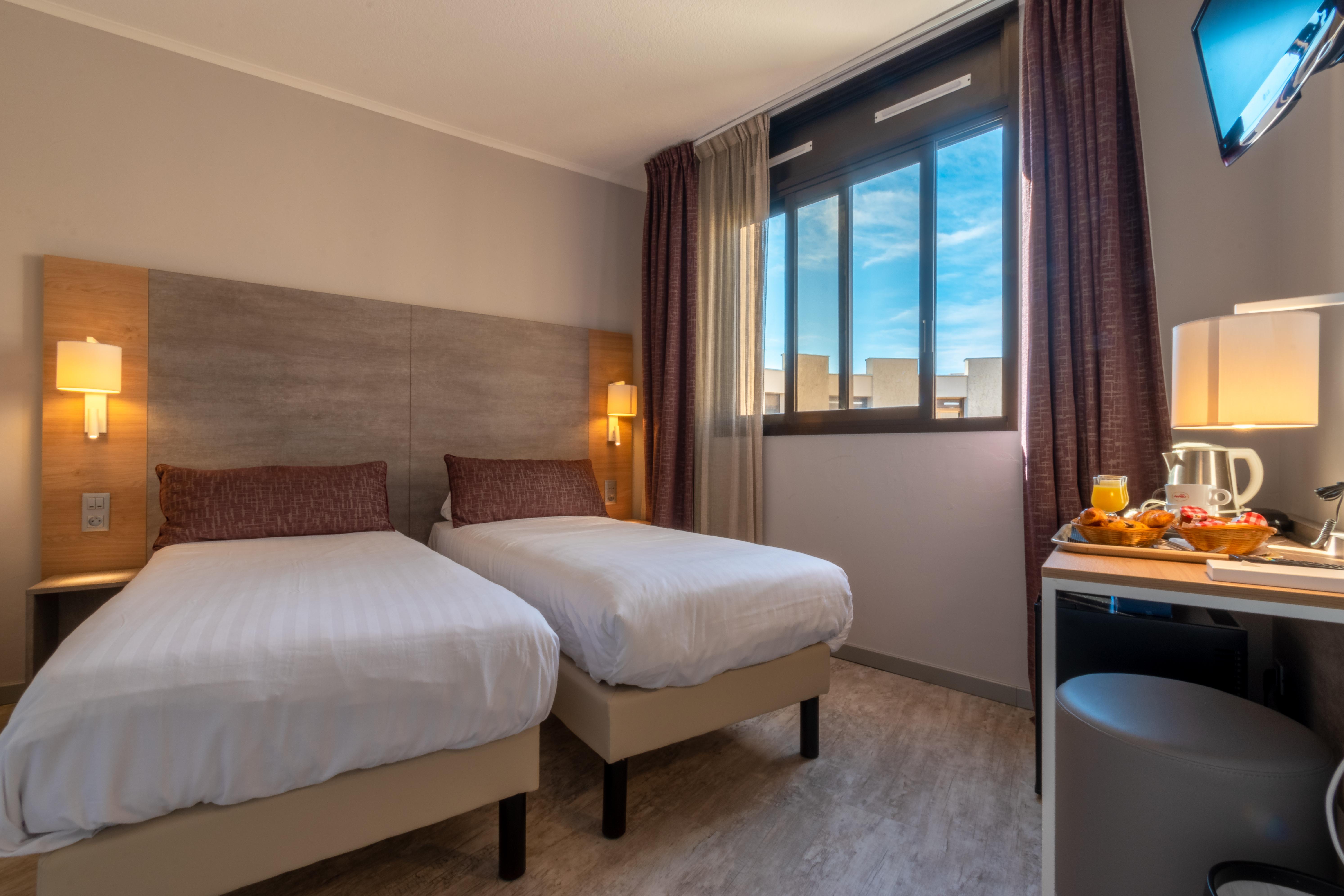 Hotel Bahia Villeneuve-Loubet Buitenkant foto