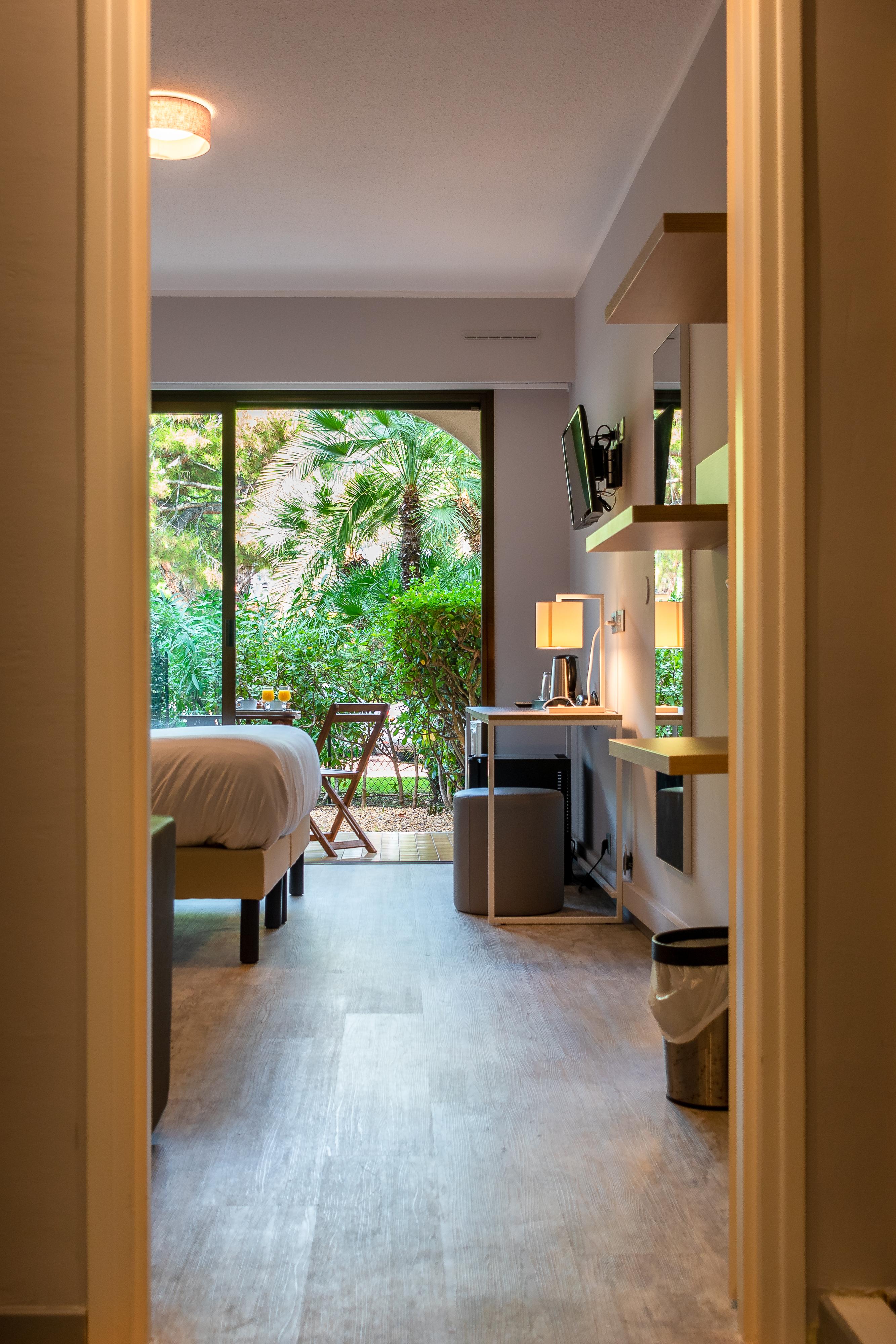 Hotel Bahia Villeneuve-Loubet Buitenkant foto