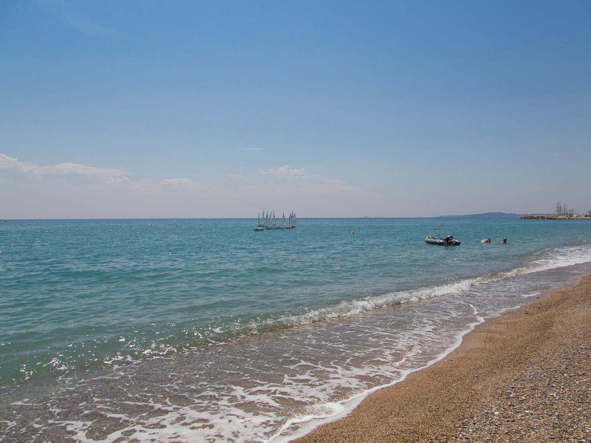 Hotel Bahia Villeneuve-Loubet Buitenkant foto