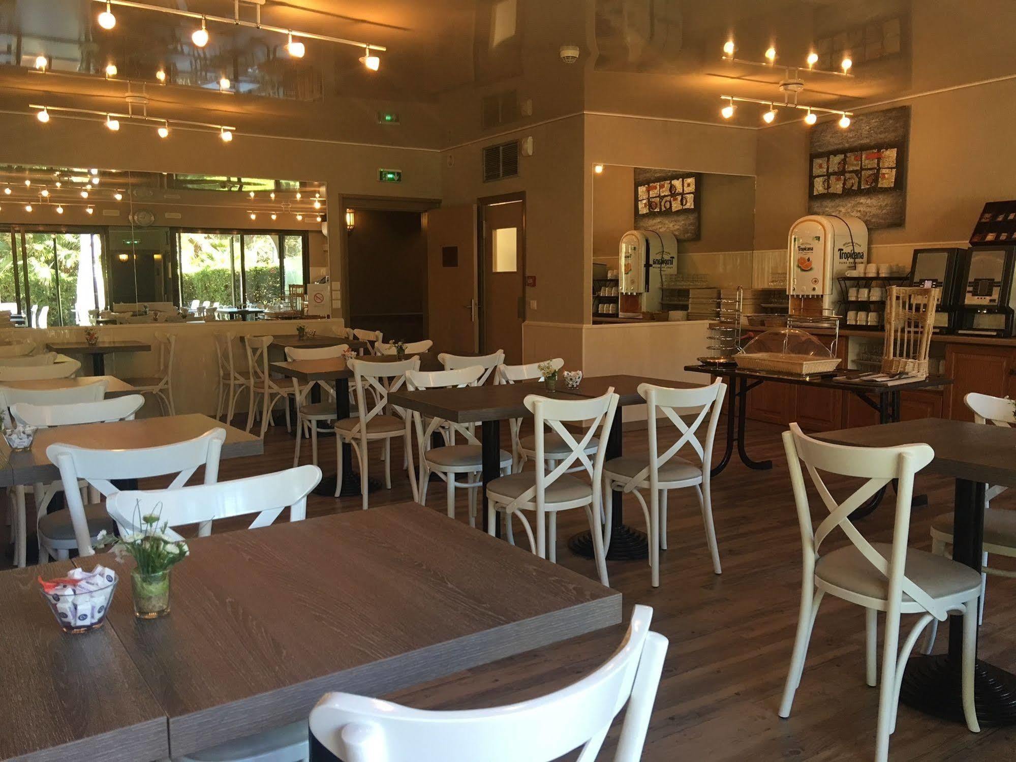 Hotel Bahia Villeneuve-Loubet Buitenkant foto