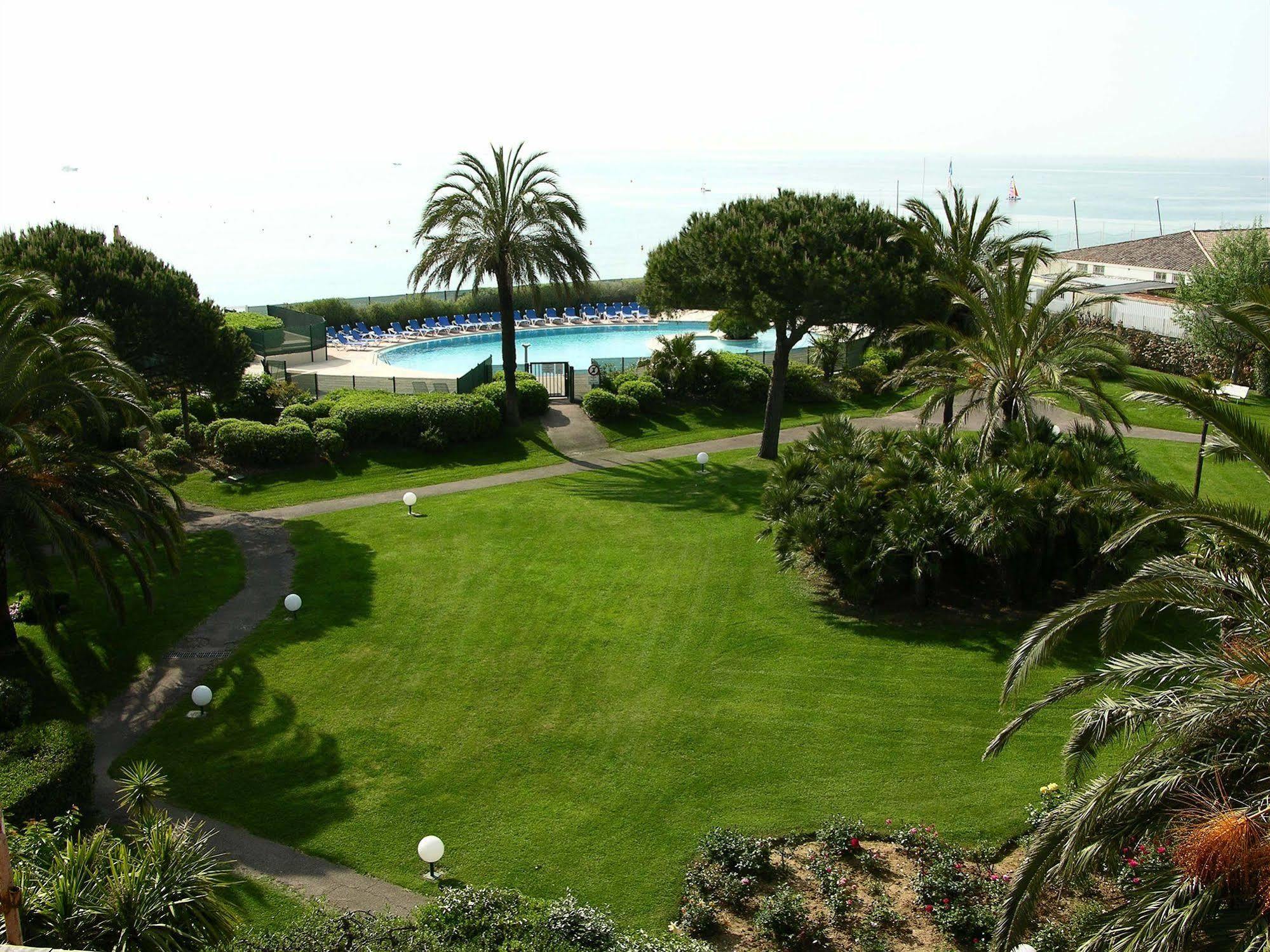 Hotel Bahia Villeneuve-Loubet Buitenkant foto