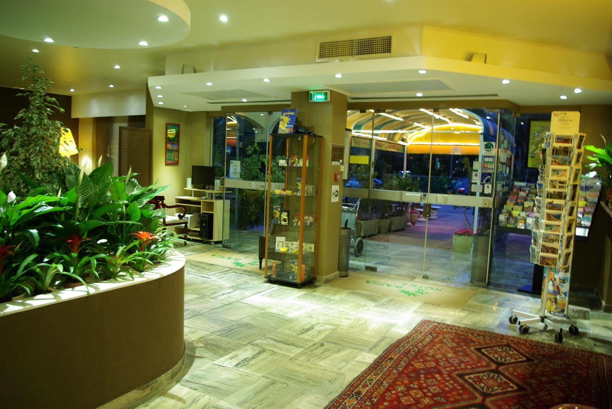 Hotel Bahia Villeneuve-Loubet Buitenkant foto